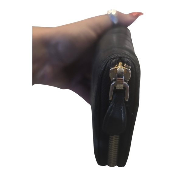 Authentic Preowned Prada Zip Around Wallet EUC black leather extremely soft - Picture 9 of 12